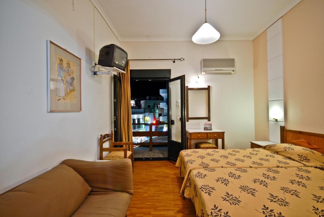 Coronis Hotel 2*